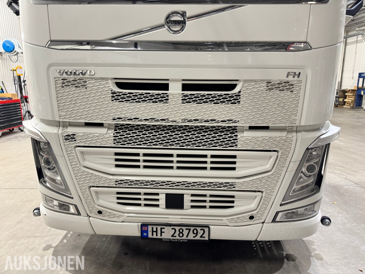 2020 Volvo FH540 tankbil med 15000 liter tank. EURO 6