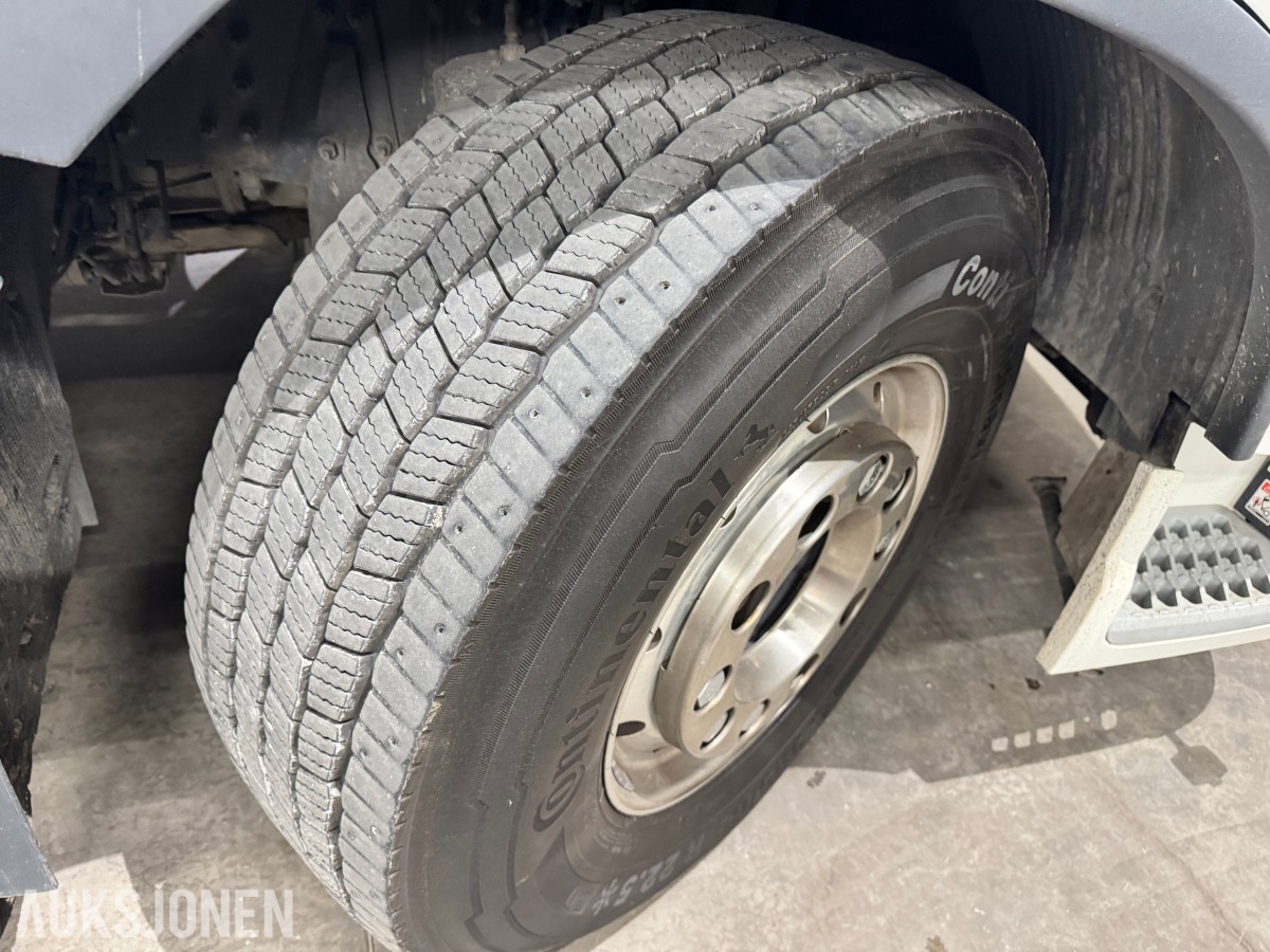 2020 Volvo FH540 tankbil med 15000 liter tank. EURO 6
