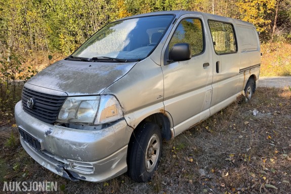 2006 Toyota HIACE 2.5-117 D 4WD / 1 eier siden ny!! / hengerfeste / rep.objekt