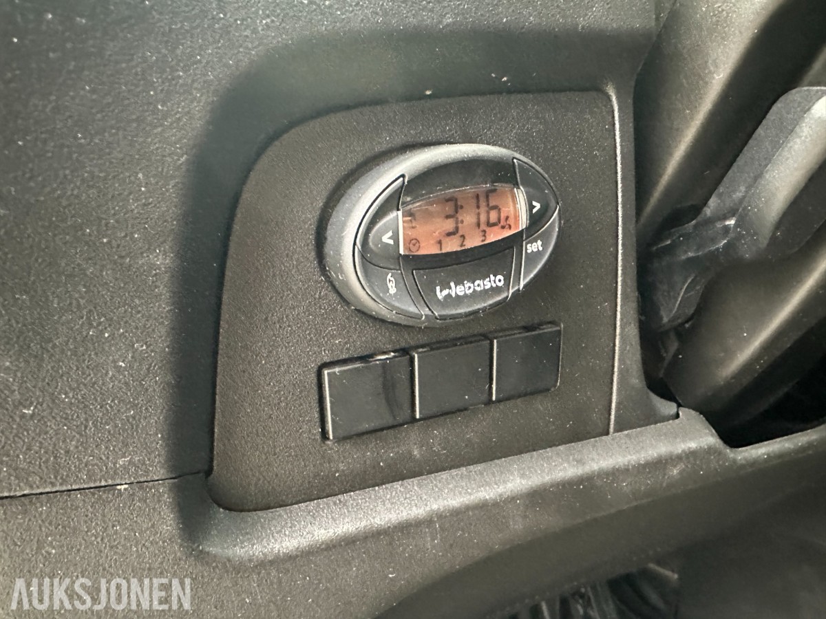 2022 Iveco Daily 35S16 skapbil, 8 paller, bakløfter, varme i skap