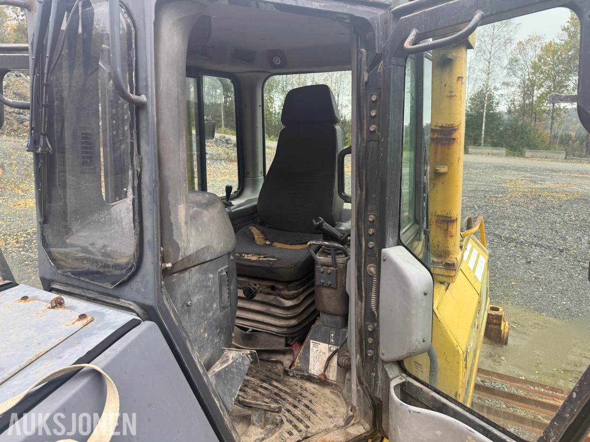 2004 Komatsu D65 PX - 15 bulldoser - reparasjonsobjekt