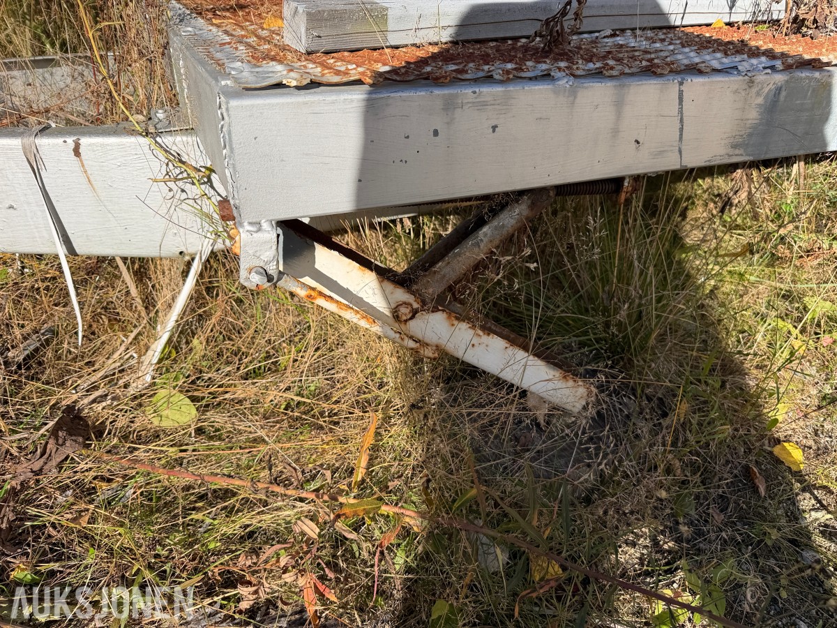 Uregistrert varehenger - hjemmelaget ca. 160x445 lasteareal
