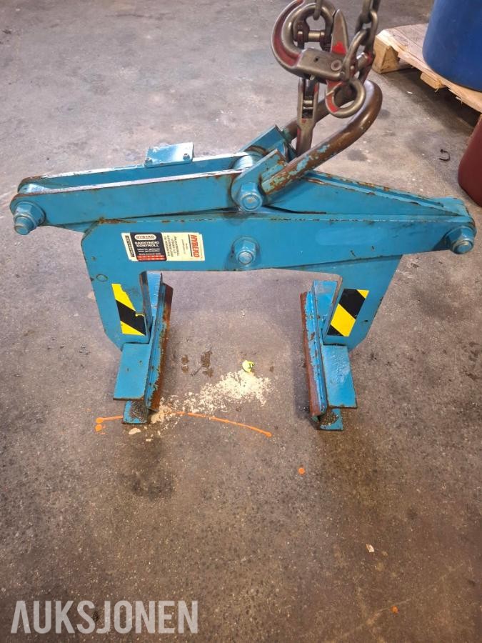 2017 Andre REHNMAN GPL240 Steinklype for trafikkbarrierer.