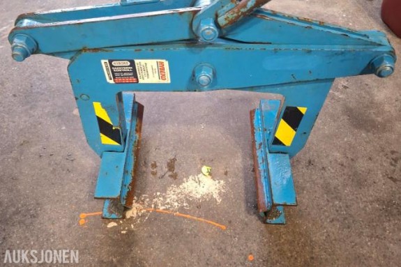 2017 Andre REHNMAN GPL240 Steinklype for trafikkbarrierer.