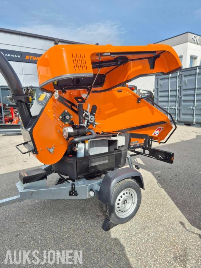 2025 Eliet Mega Prof 25 HK Diesel fliskutter