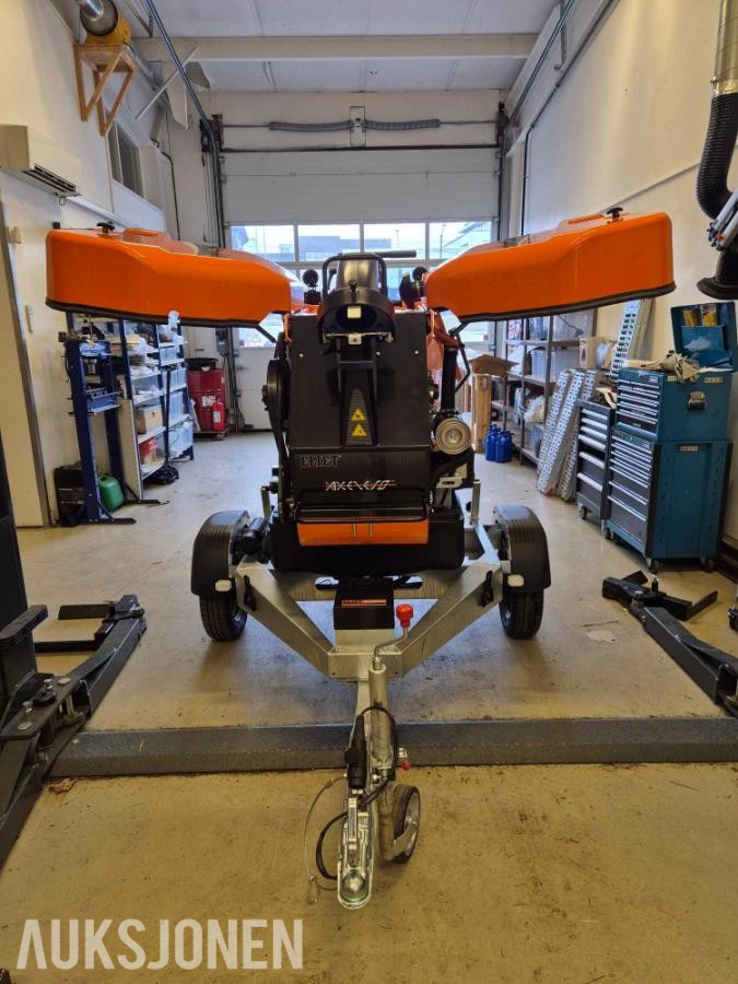 2025 Eliet Mega Prof 25 HK Diesel fliskutter
