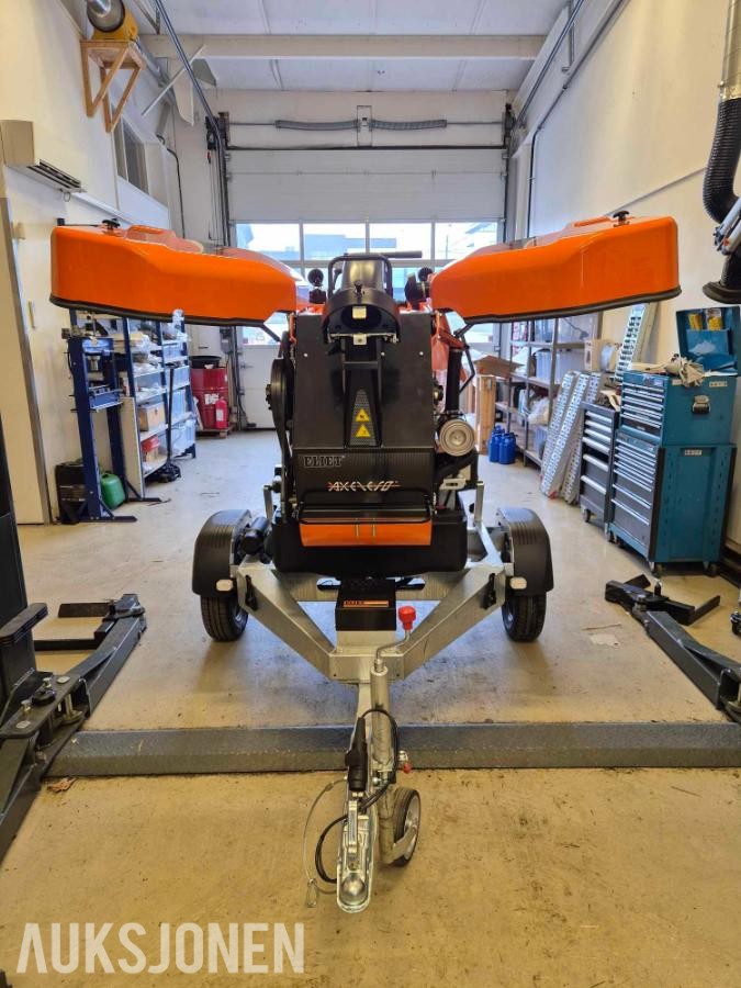 2025 Eliet Mega Prof 25 HK Diesel fliskutter