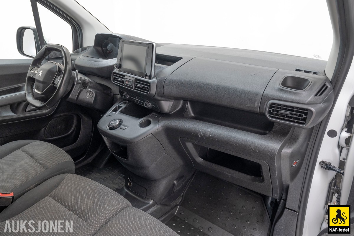 2021 Peugeot Partner 1,5 D 130HK L2 AUT CRUISE SKYVEDØRER PARK.SENSORER