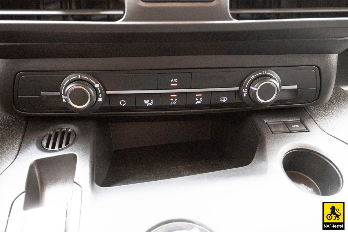 2021 Peugeot Partner 1,5 D 130HK L2 AUT CRUISE SKYVEDØRER PARK.SENSORER