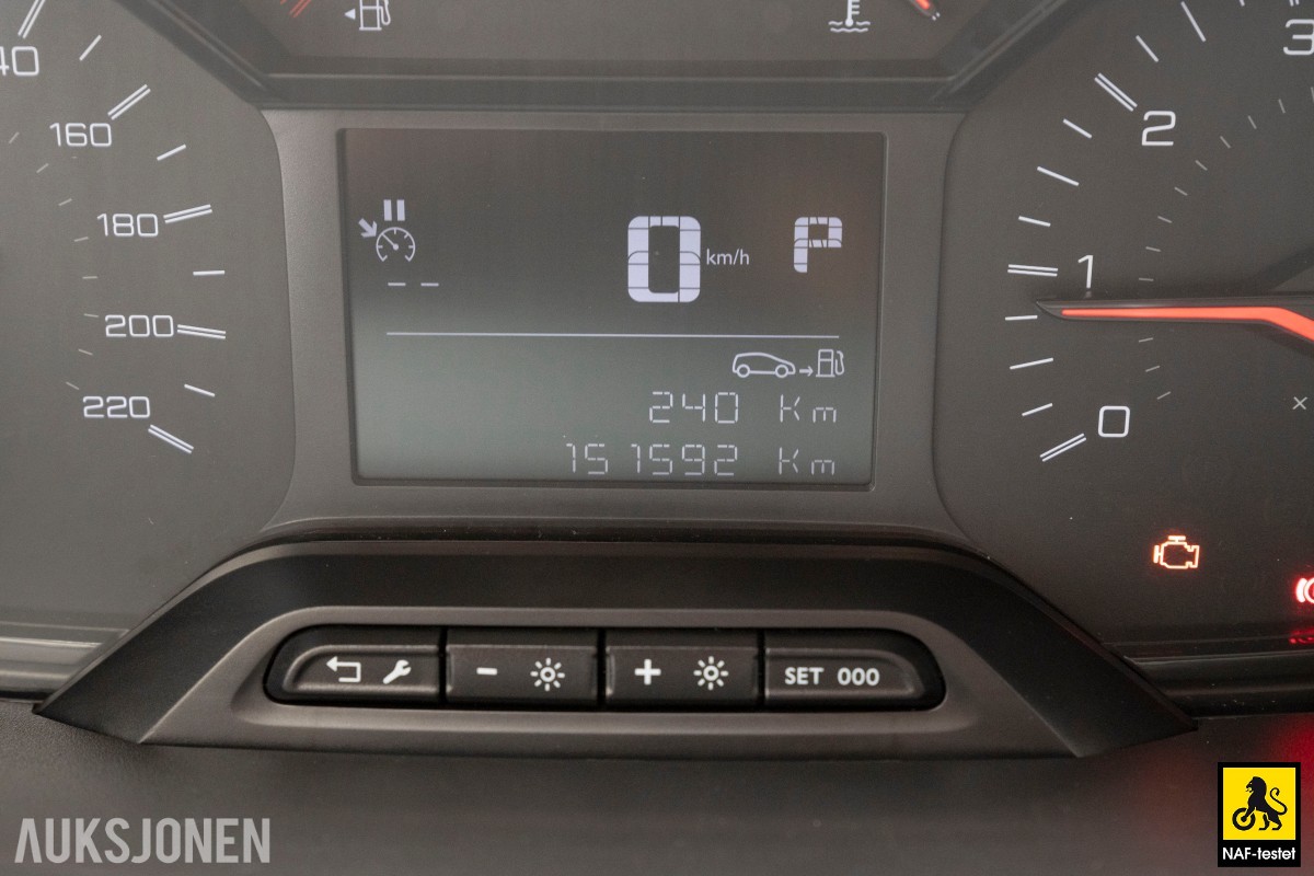 2021 Peugeot Partner 1,5 D 130HK L2 AUT CRUISE SKYVEDØRER PARK.SENSORER