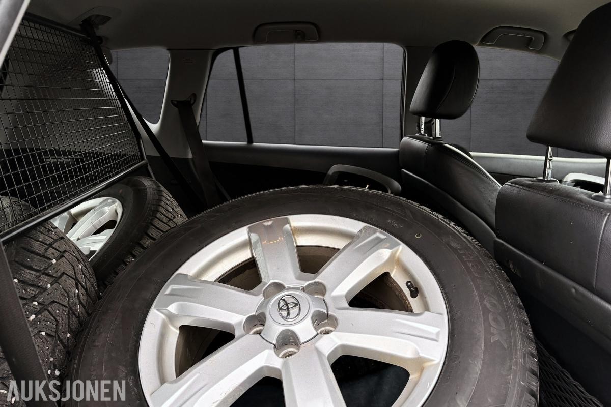 2012 Toyota RAV4, 2.2-150 D 4WD, 203636 km