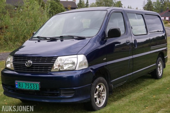 2007 Toyota HiAce 2.5 Diesel 117HK 4WD Lang utgave EU ok til 11.2028