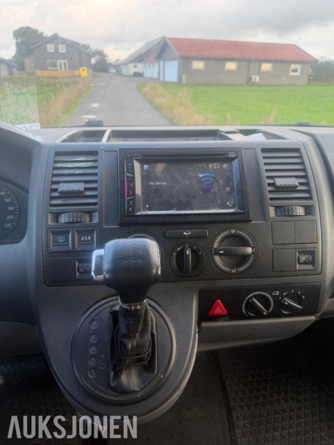 2005 Volkswagen Caravelle 2.5 Diesel 131hk Automat, Hengerfeste, S+V Dekk