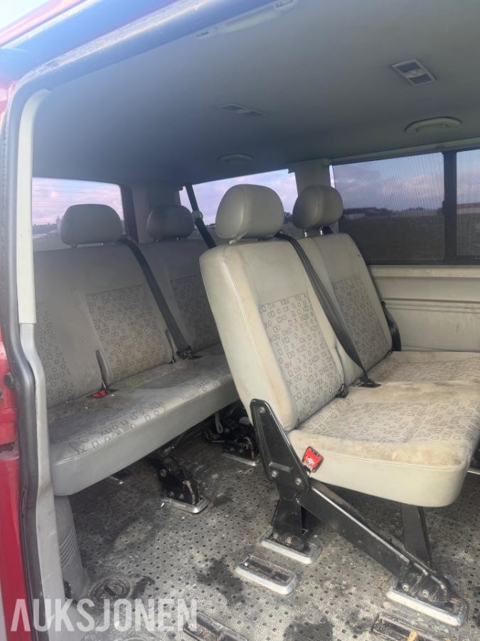 2005 Volkswagen Caravelle 2.5 Diesel 131hk Automat, Hengerfeste, S+V Dekk