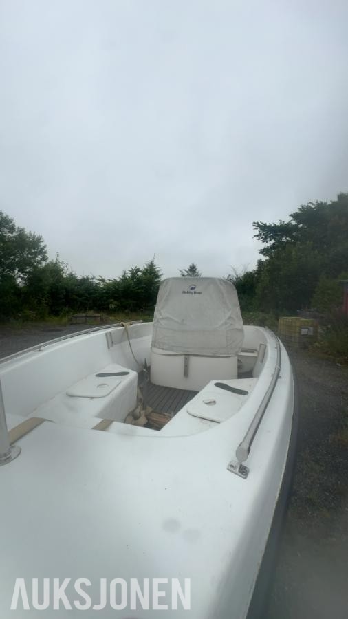 Smuggler med en Chevrolet small block 305 medfølger registrert henger