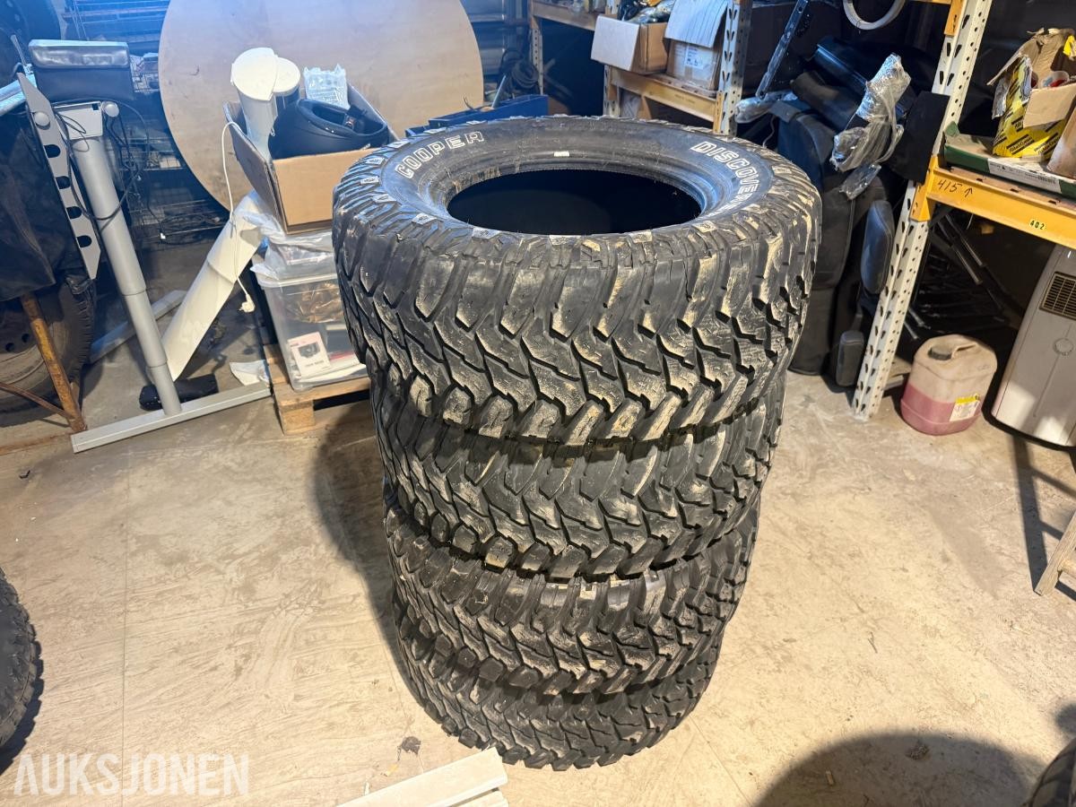 4 stk. 17" dekk uten felg
