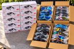 SAMLEPAKKE MED HELE 128 SOLBRILLER, INKLUDERT 10 BLUETOOTHBRILLER