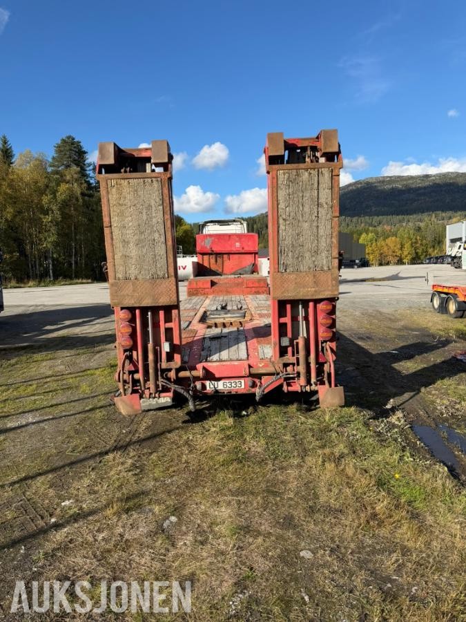 2006 Istrail NN232 Maskinsemi