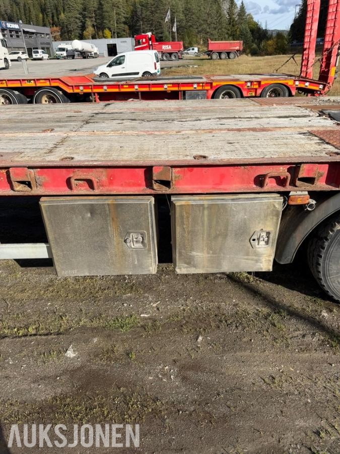 2006 Istrail NN232 Maskinsemi