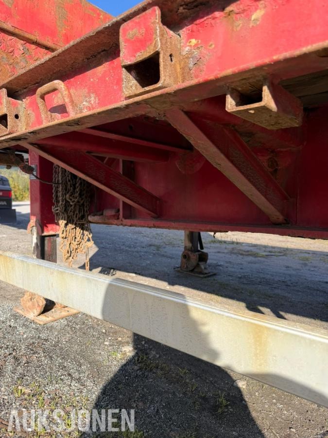 2006 Istrail NN232 Maskinsemi