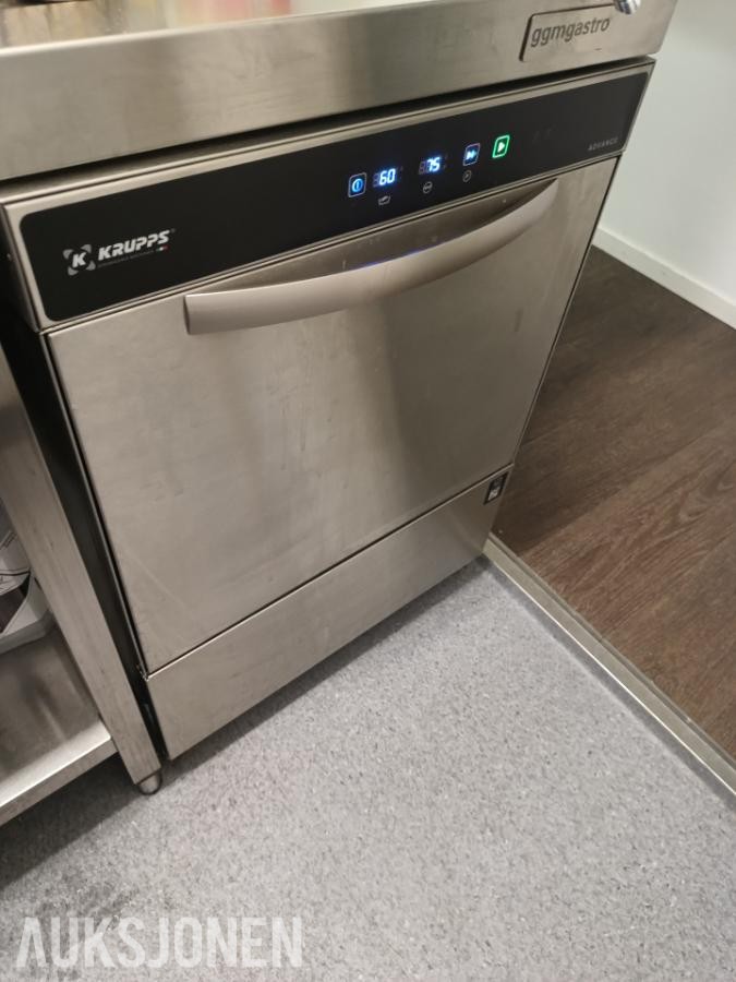2 stk Krupps Advance C537 – profesjonelle oppvaskmaskiner