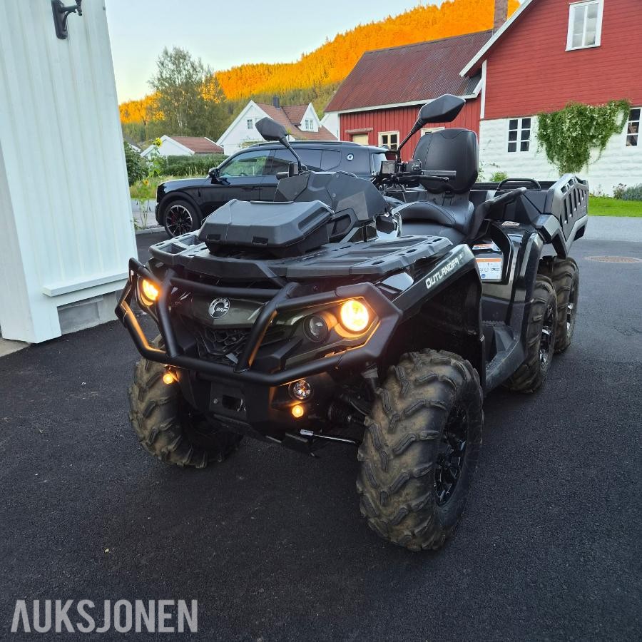 2022 Can-Am Outlander Max 6x6 XU+