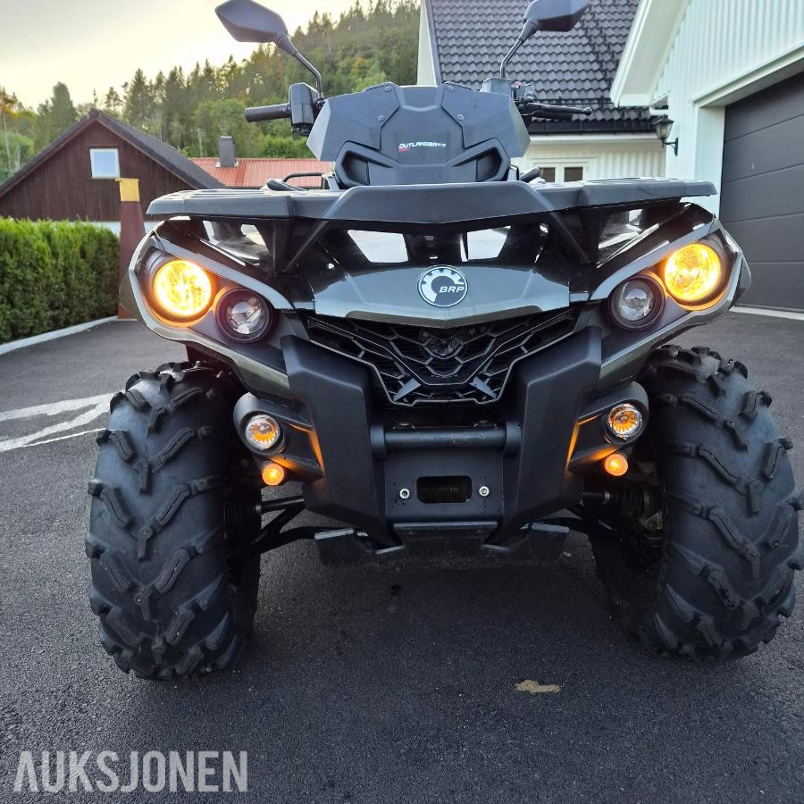 2022 Can-Am Outlander Max 6x6 XU+