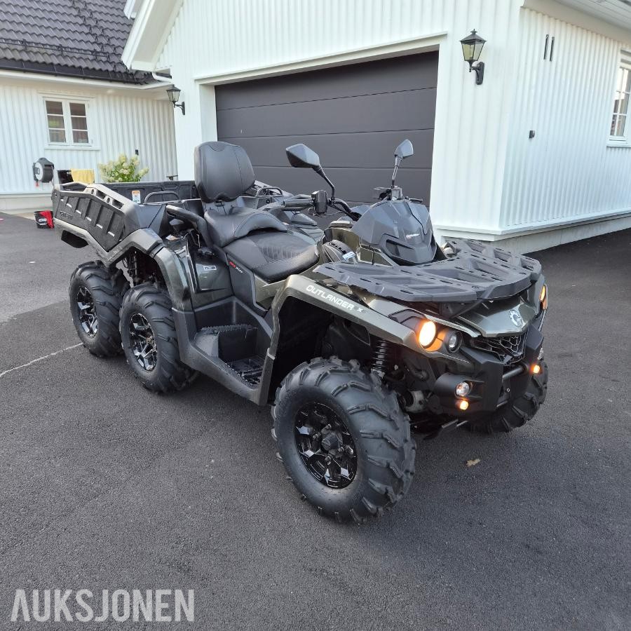2022 Can-Am Outlander Max 6x6 XU+