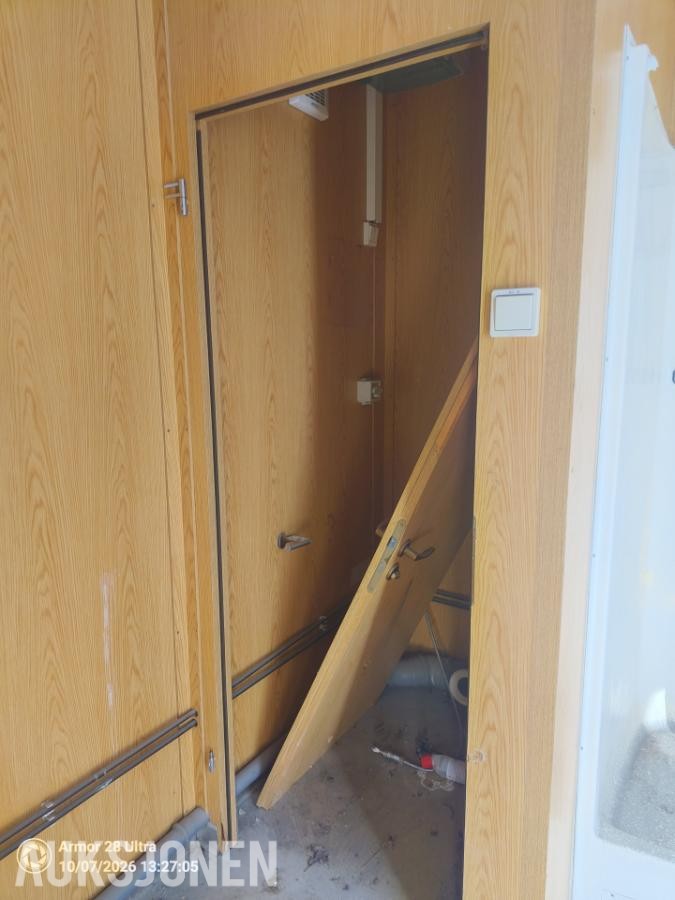 2010 Sanitærbrakke modul 2 delt Container - ingen minstepris
