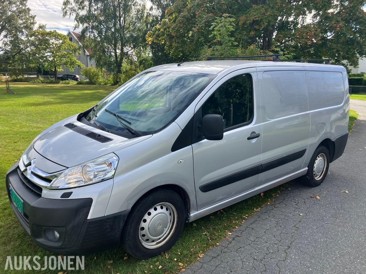 2014 Citroen Jumpy 2.0 HDi 128HK 3-seter, Cruisekontroll, Hengerfeste 