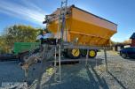 2005 Schmidt Stratos B90-42 strø-/saltspreder, 9 m³,