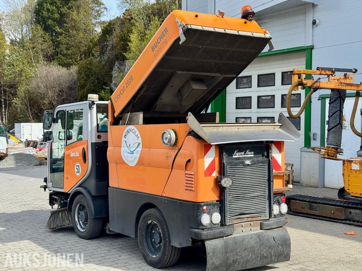 2014 Bucher CC2020 Kostebil, 2544 t - oppsamlingscontainer