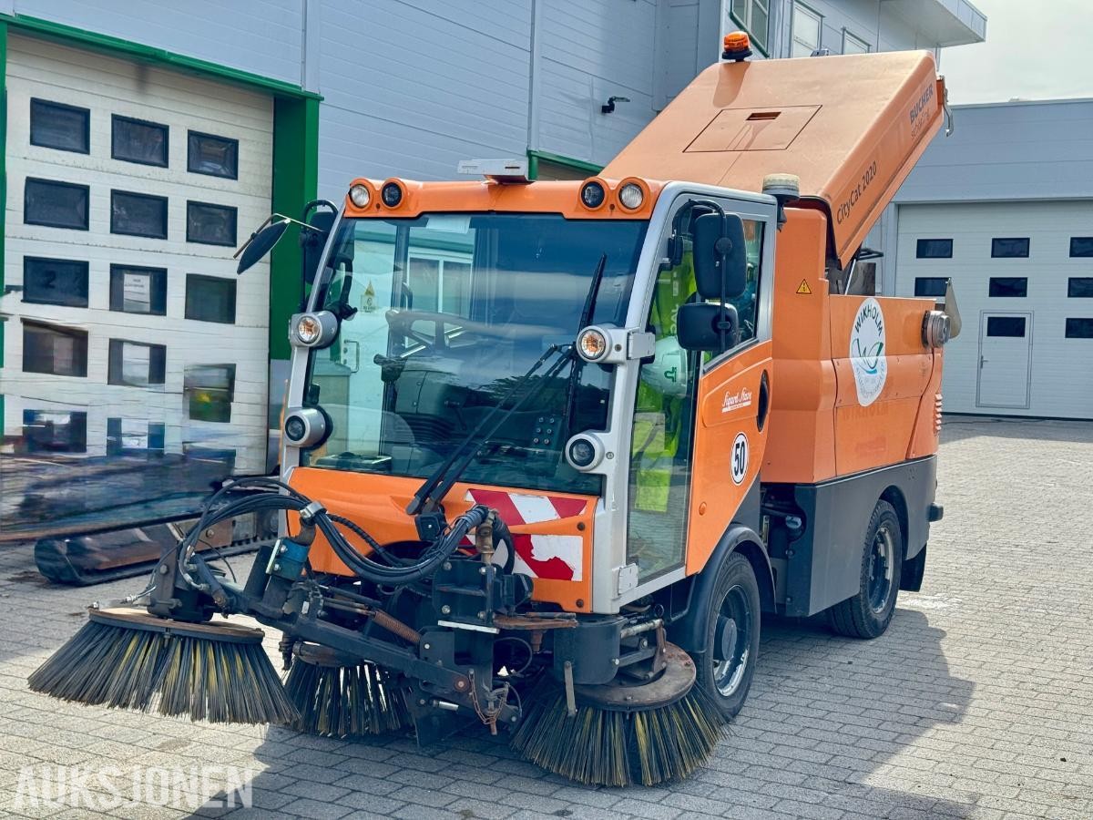2014 Bucher CC2020 Kostebil, 2544 t - oppsamlingscontainer