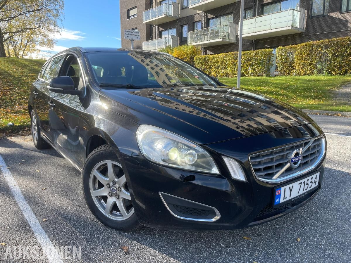 2012 Volvo V60 DRIVe 1.6 Diesel 114hk Cruisekontroll, Hengerfeste *Ingen minstepris*