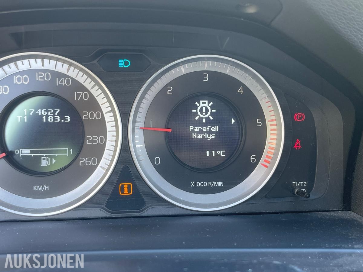 2012 Volvo V60 DRIVe 1.6 Diesel 114hk Cruisekontroll, Hengerfeste *Ingen minstepris*