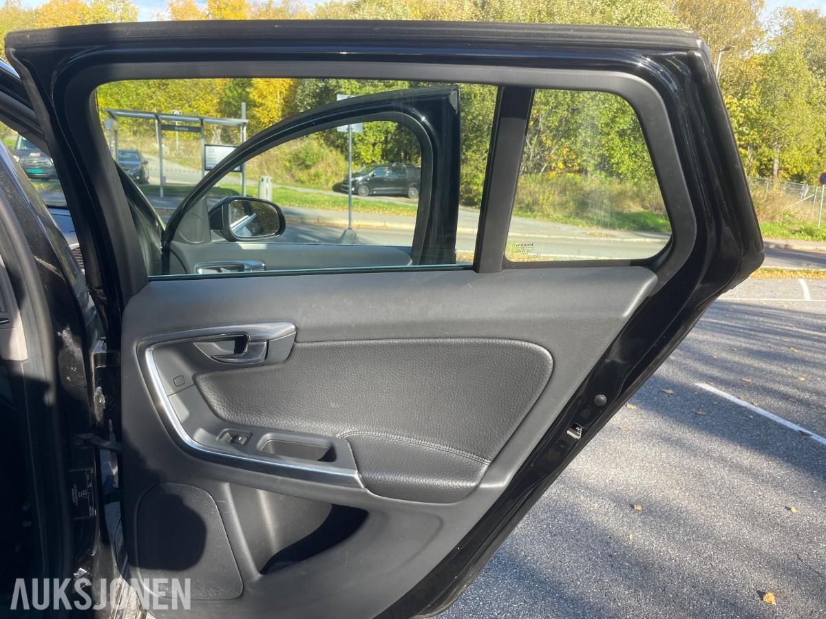 2012 Volvo V60 DRIVe 1.6 Diesel 114hk Cruisekontroll, Hengerfeste *Ingen minstepris*