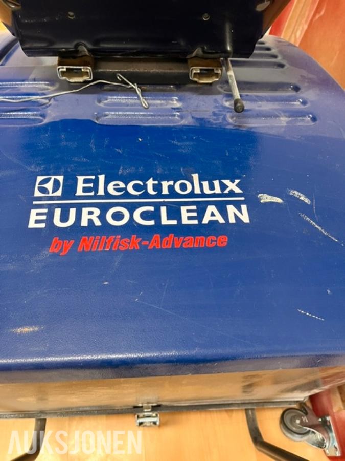 2010 Elektrolux Euroclean Feiemaskin, Reparasjonsobjekt