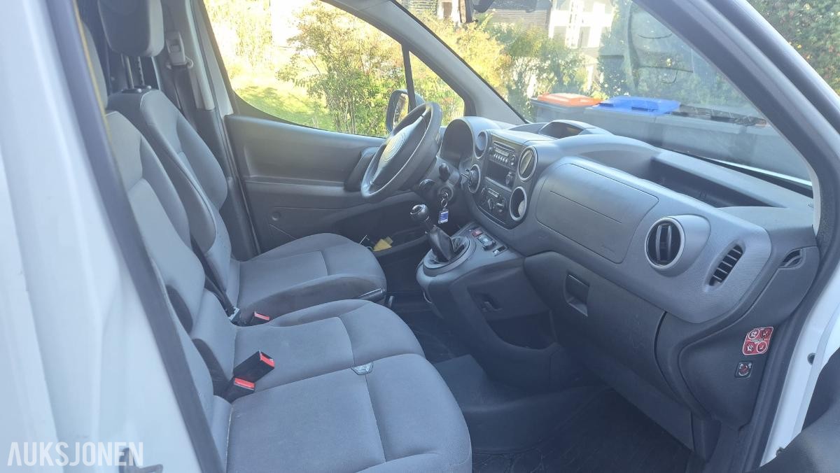 2013 Citroen Berlingo 1.6 90hk hengerfeste manuell eu ok 05.2027