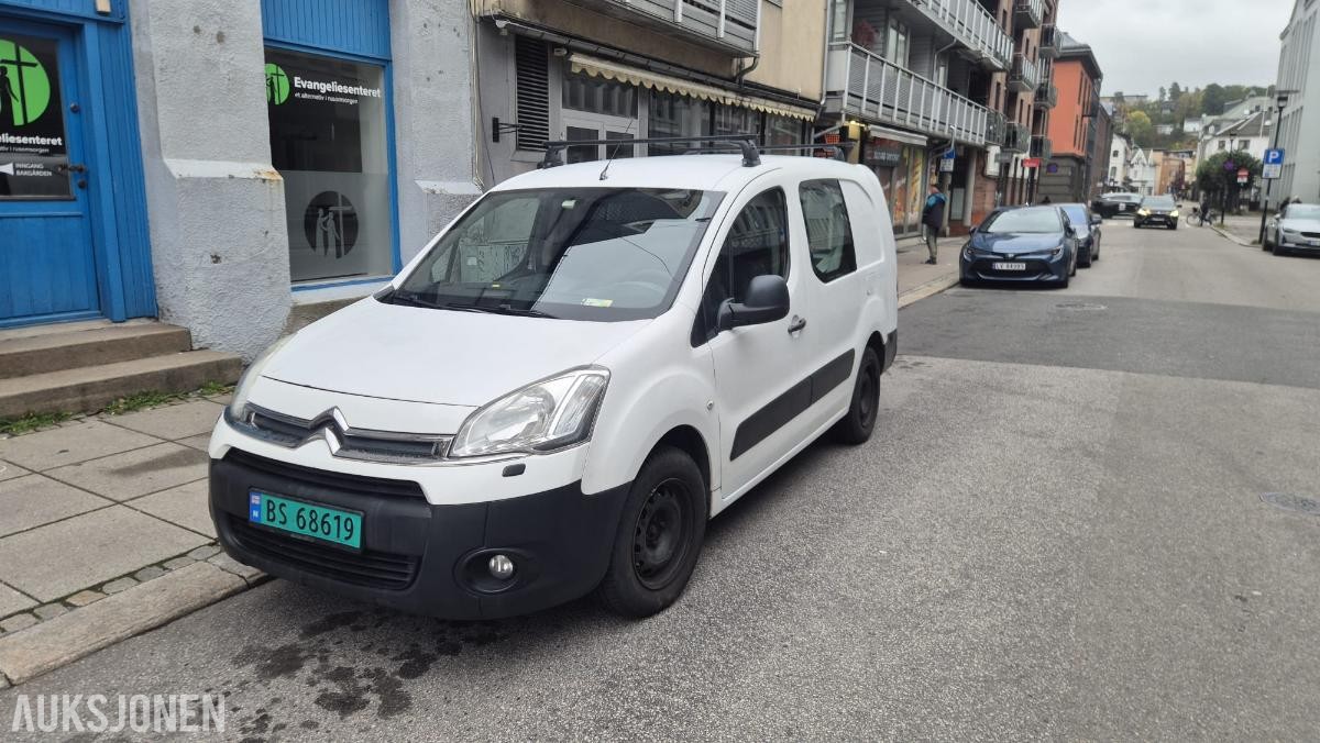 2013 Citroen Berlingo 1.6 90hk hengerfeste manuell eu ok 05.2027