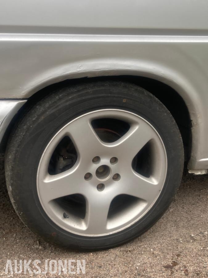 2001 Volkswagen Caravelle 2.5 Diesel, Hengerfeste, Reparasjonsobjekt