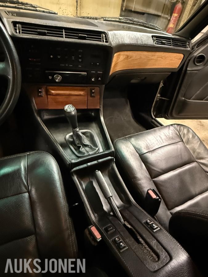 1985 BMW E23 728 2.8 184hk skinninteriør eu ok 06.2028
