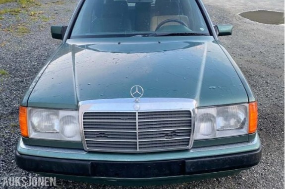 1991 Mercedes-Benz  230TE AUTOMAT 