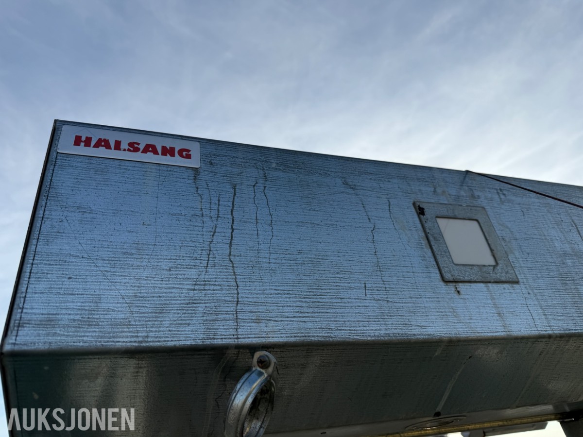 Rosing og Halsang personrondeller selges samlet