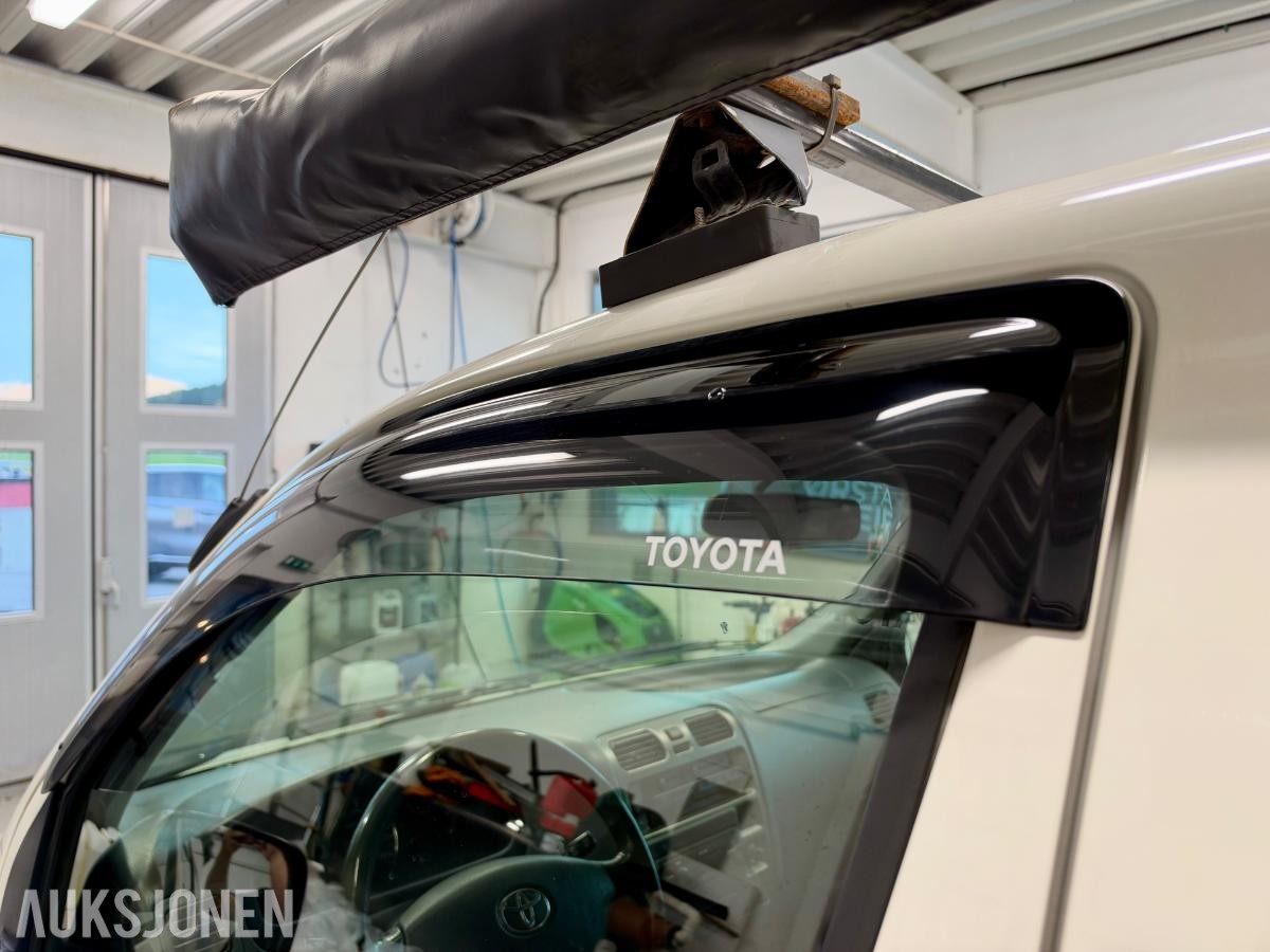 2010 TOYOTA HIACE * 4x4 * INNREDING / MARKISE * EU OK NOV 2027 