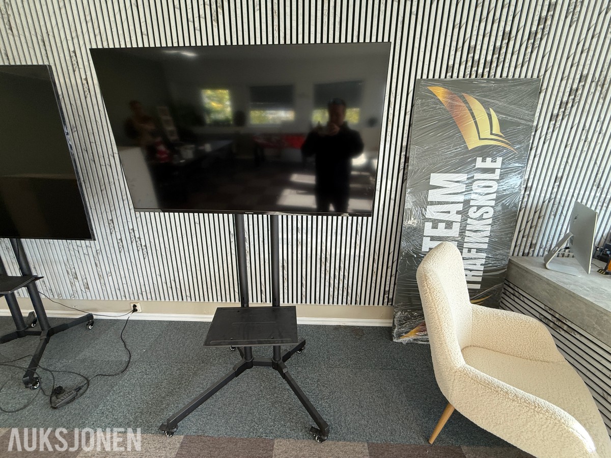 Thomson TV med mobilt gulvstativ