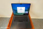 Apple MacBook Air 15" med lader