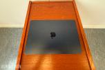 Apple MacBook Air 15" med lader