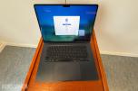 Apple MacBook Air 15" med lader