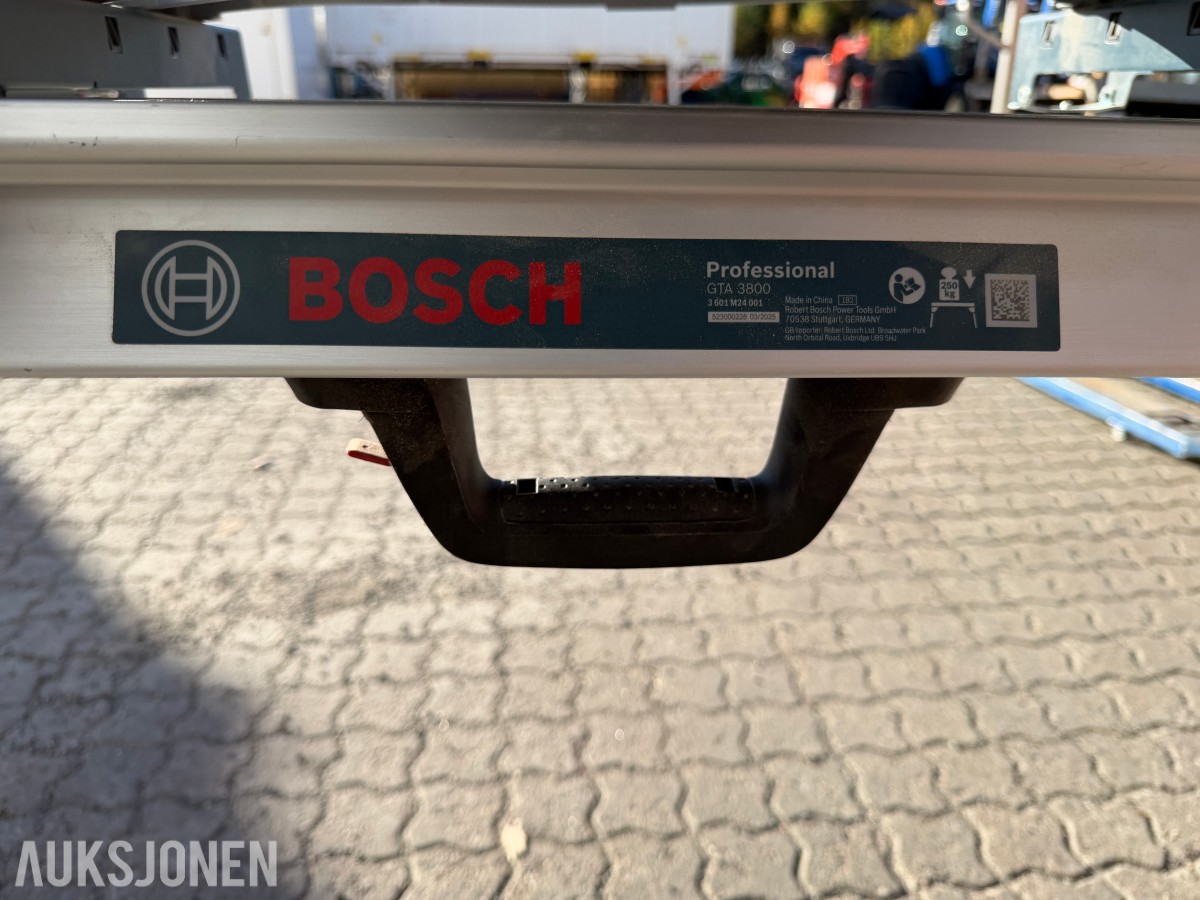 2025 Bosch GCM 18v-305 GDC m/Bord GTA 3800