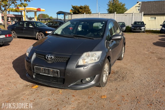 2007 Toyota Auris 1,4 Sol - EU-Godkjent - 1,4 bensin 71 kW - manuell girkasse - 135 313 km